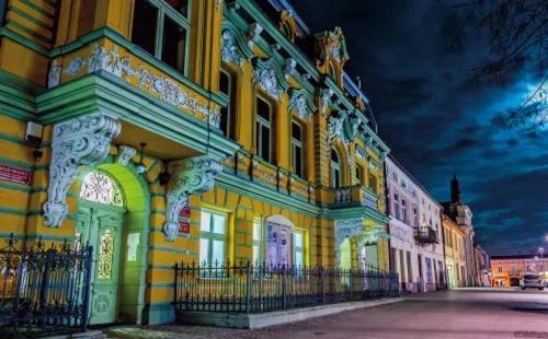 Europa22 Apartament "Sen Jak W Pieciogwiazdkowym Hotelu" - Centrum Miasta Tomaszów Mazowiecki المظهر الخارجي الصورة